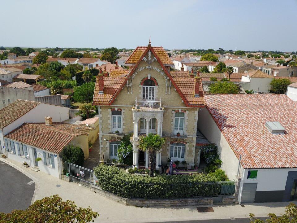 Chambres d'Hôtes L'Insulaire Saint-Denis-dʼOléron Exterior foto
